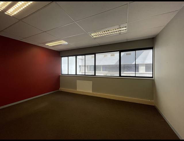 418M² OFFICE TO LET IN SANDTON CENTRAL